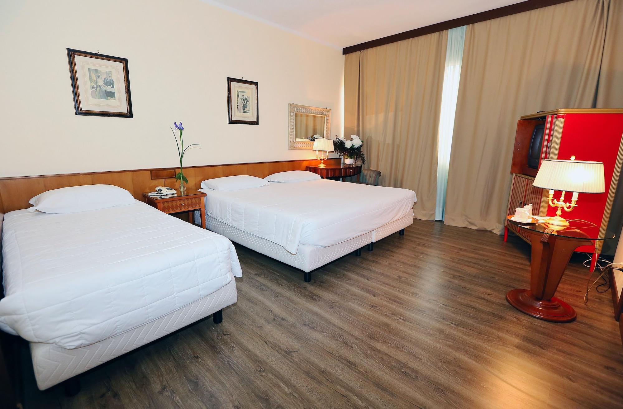Hotel Royal Palace Messina Exterior photo