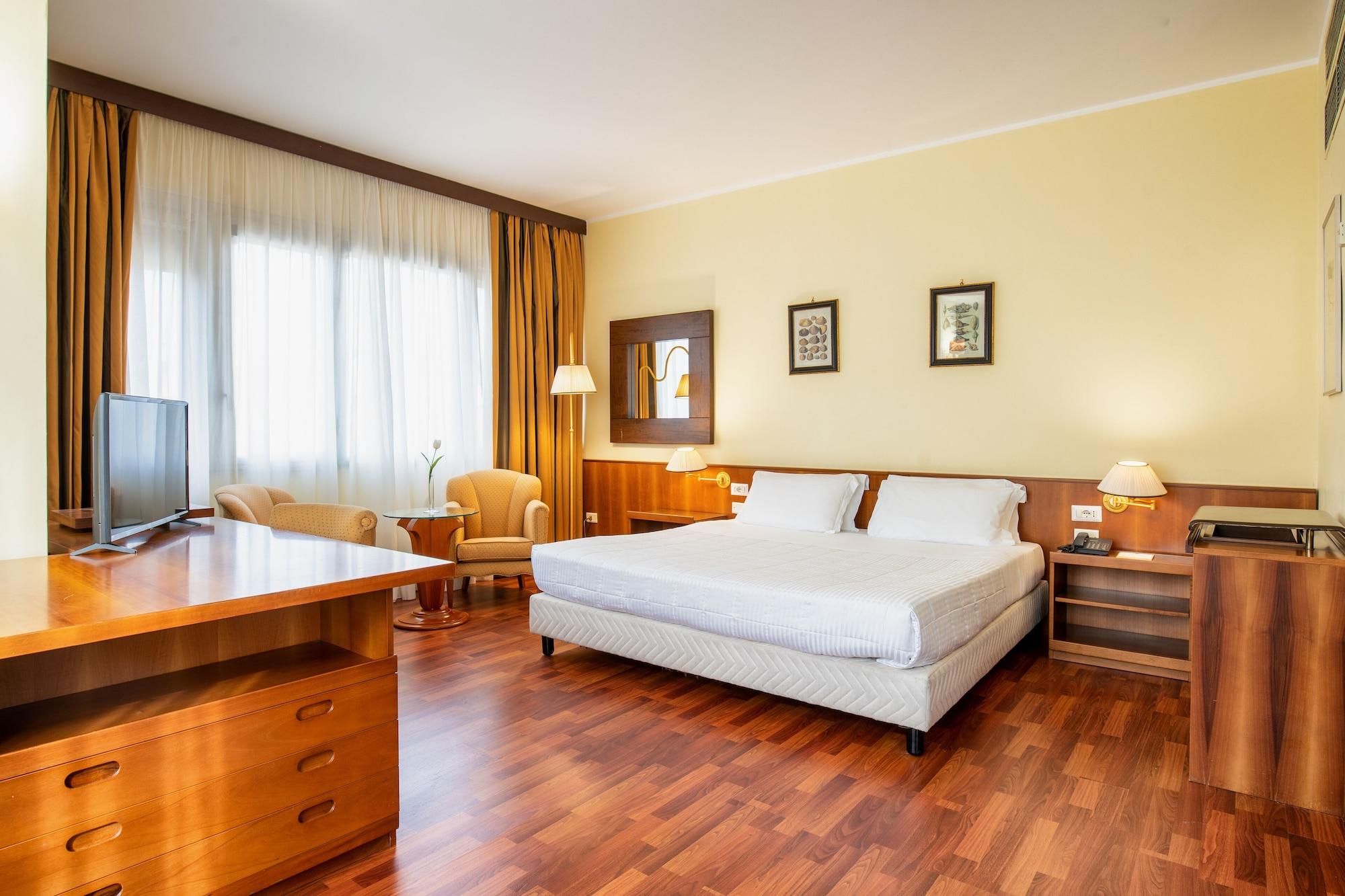 Hotel Royal Palace Messina Exterior photo