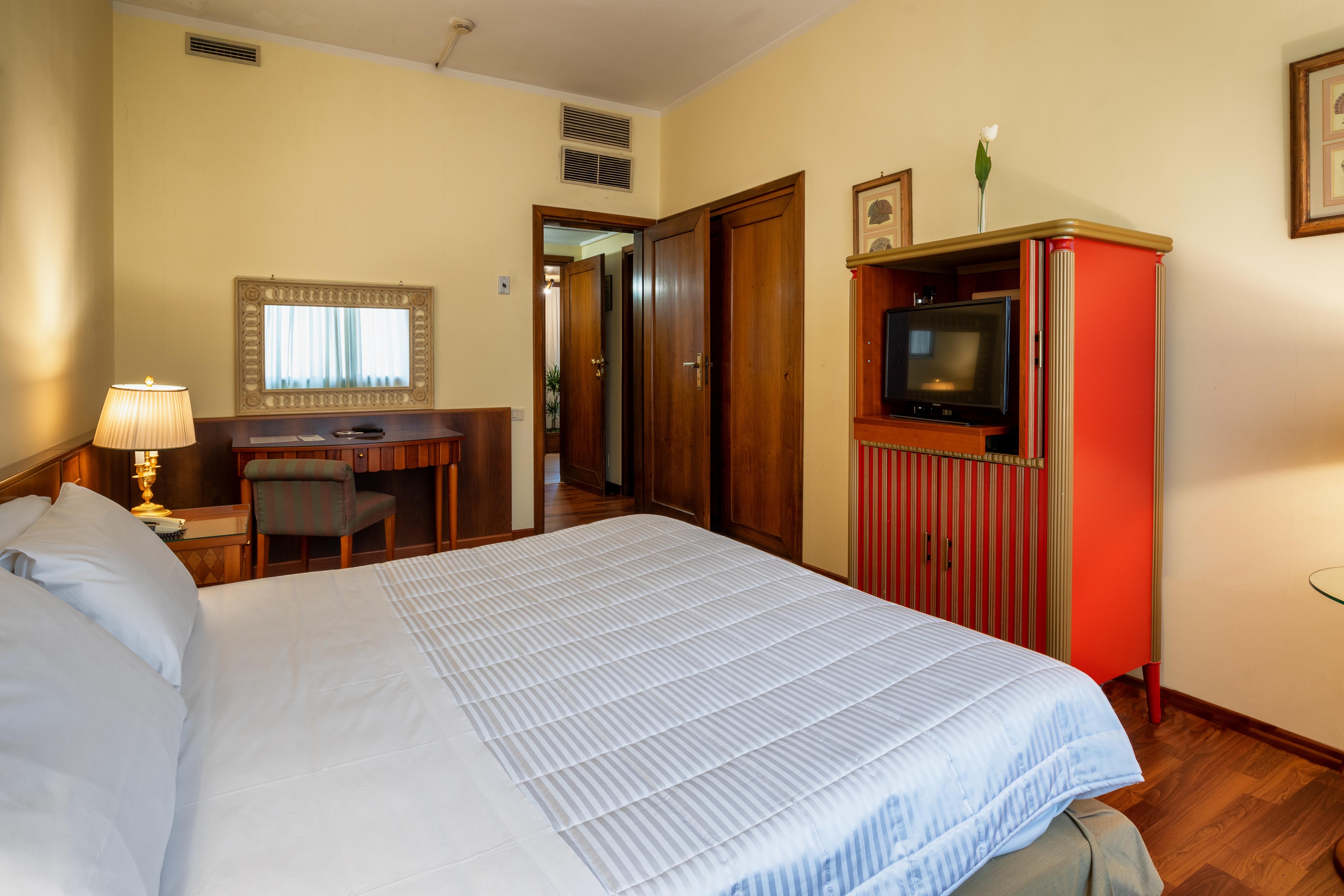 Hotel Royal Palace Messina Exterior photo