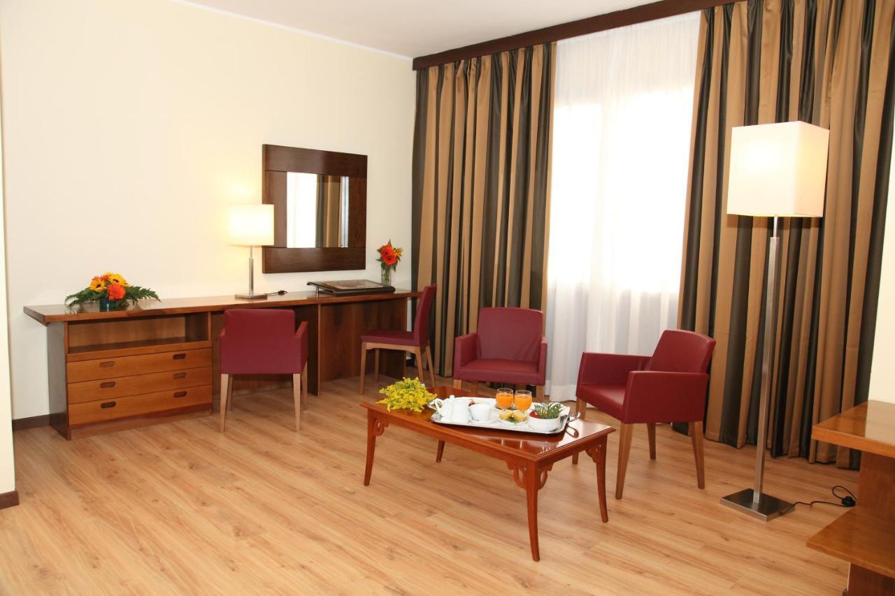 Hotel Royal Palace Messina Exterior photo